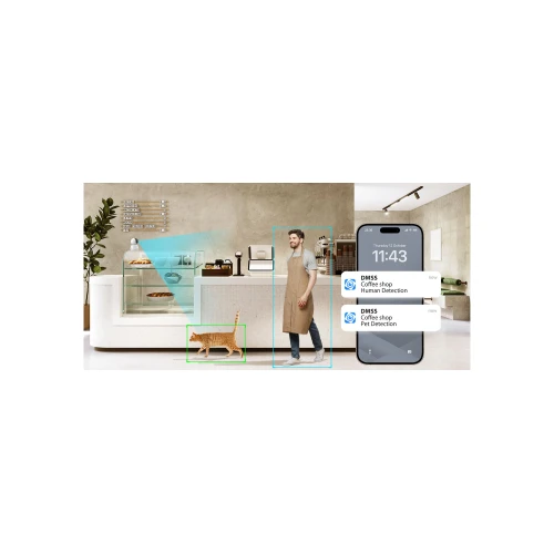 Zdjęcie przedstawia wnętrze kawiarni z mężczyzną w fartuchu stojącym przy ladzie oraz kotem przechodzącym obok. Na pierwszym planie widoczny jest telefon z powiadomieniami o wykryciu człowieka i zwierzęcia.