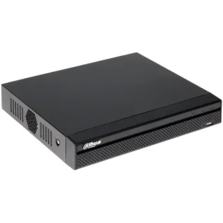 Czarny rejestrator IP Dahua NVR2104HS-4KS3 z widocznym logo na przednim panelu. Urządzenie ma prostokątny kształt z perforacjami na przedniej części i bocznymi otworami wentylacyjnymi.