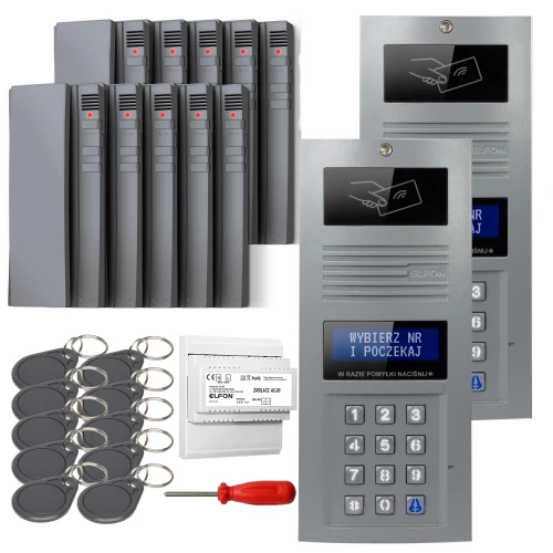Zestaw domofonowy cyfrowy składa się z kilku paneli z klawiaturą numeryczną, breloków zbliżeniowych, śrubokręta oraz modułu zasilającego. Panele mają wyświetlacze i przyciski, a breloki są w kolorze czarnym.